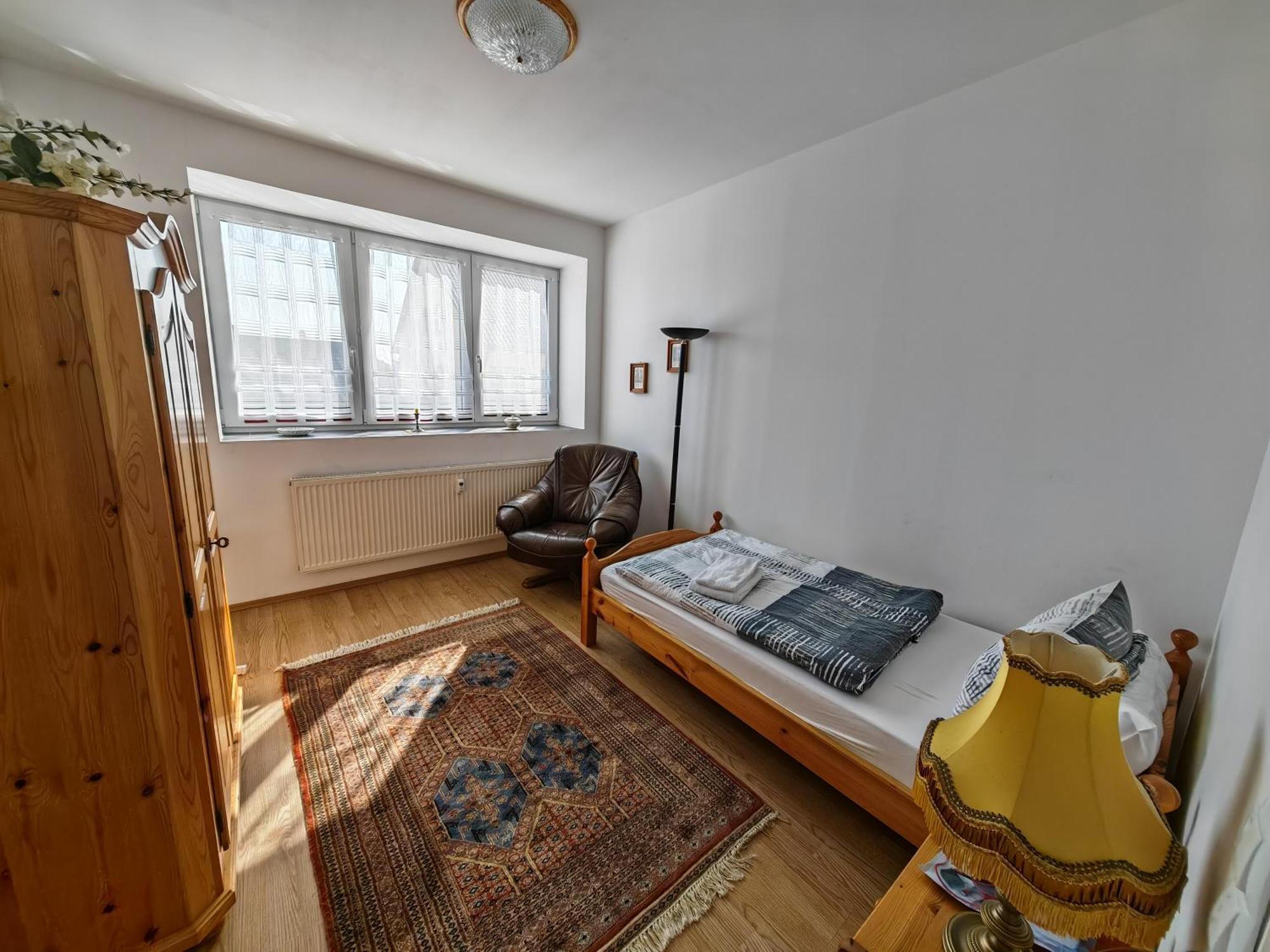 Apartment O3 - Gehobene 6-Zimmer Wohnung 175Qm Fuer 1-7 Personen 2X Dz 3X Ez Grafenwohr Esterno foto
